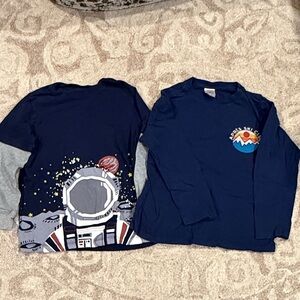 Bundle of 2 Hanna Andersson Navy Space and Ski Club Long Sleeve Tees (8yr)
